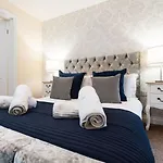 Town House Ii - Uk12892 Semesterbostad *